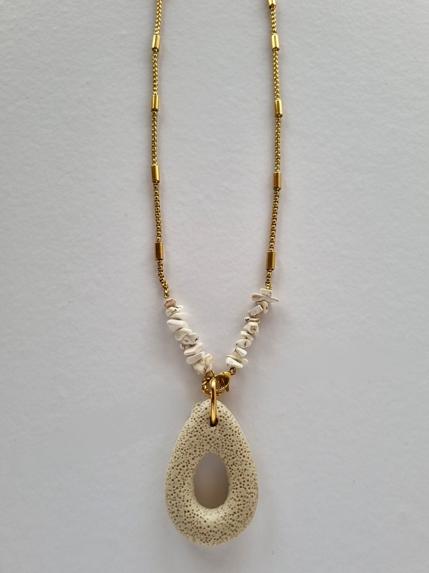 Steel necklace with a lava pendant