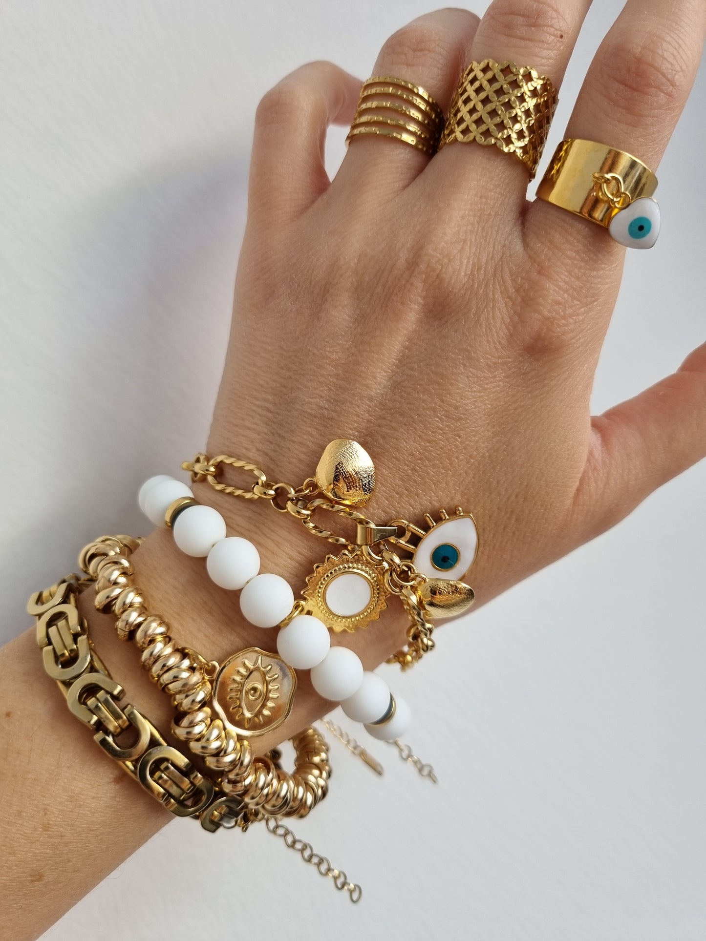 Stainless steel bracelet