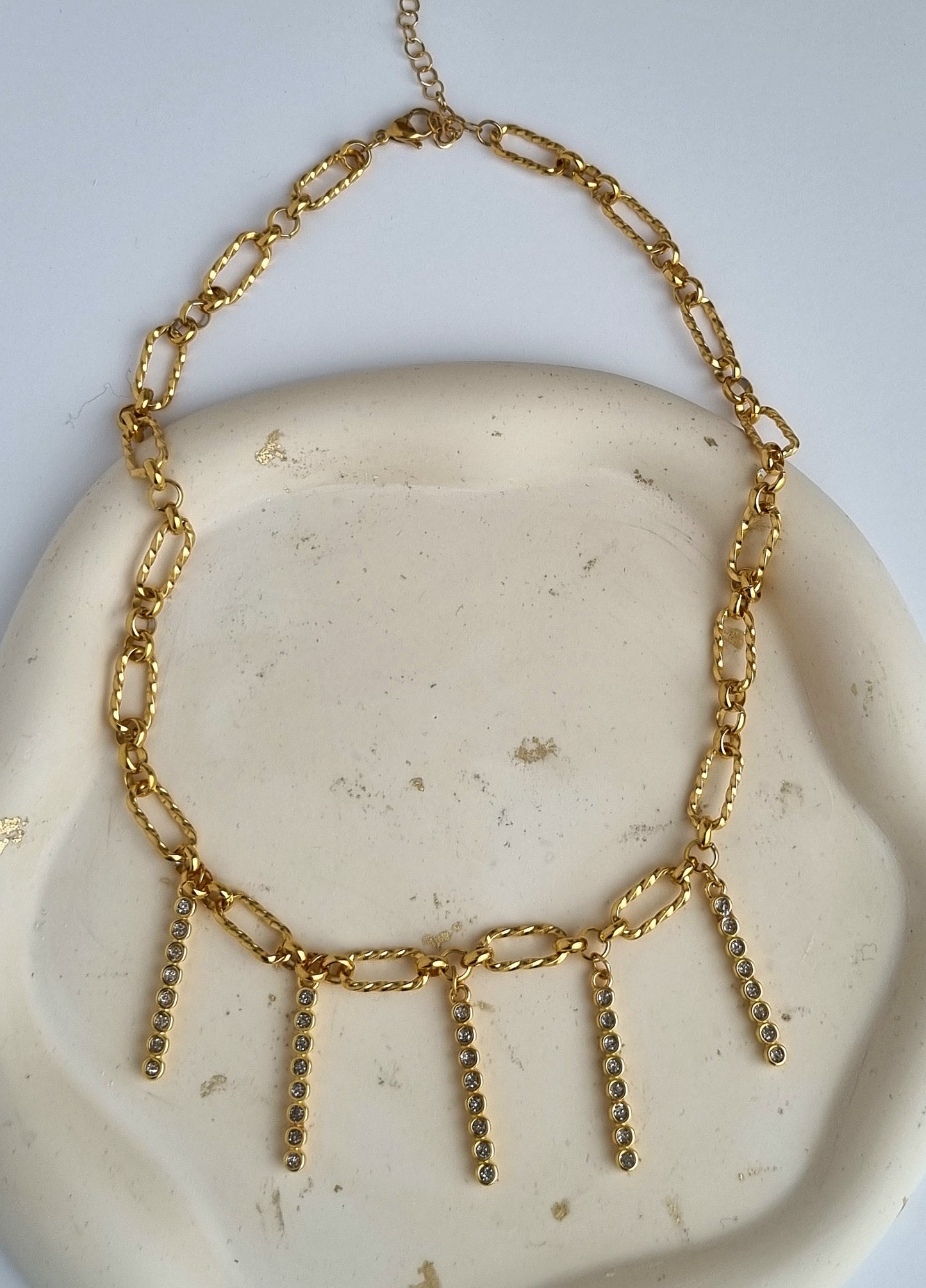 Steel necklace with glitter bars