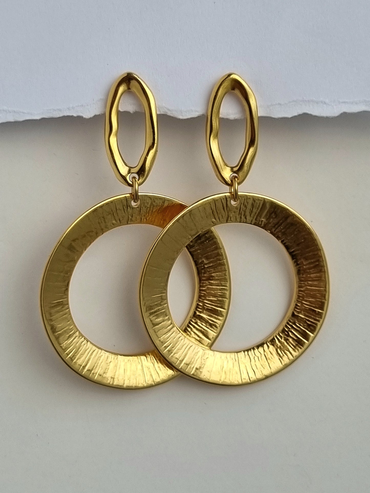 Gold plated circle earrings