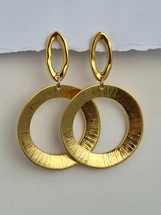 Gold plated circle earrings