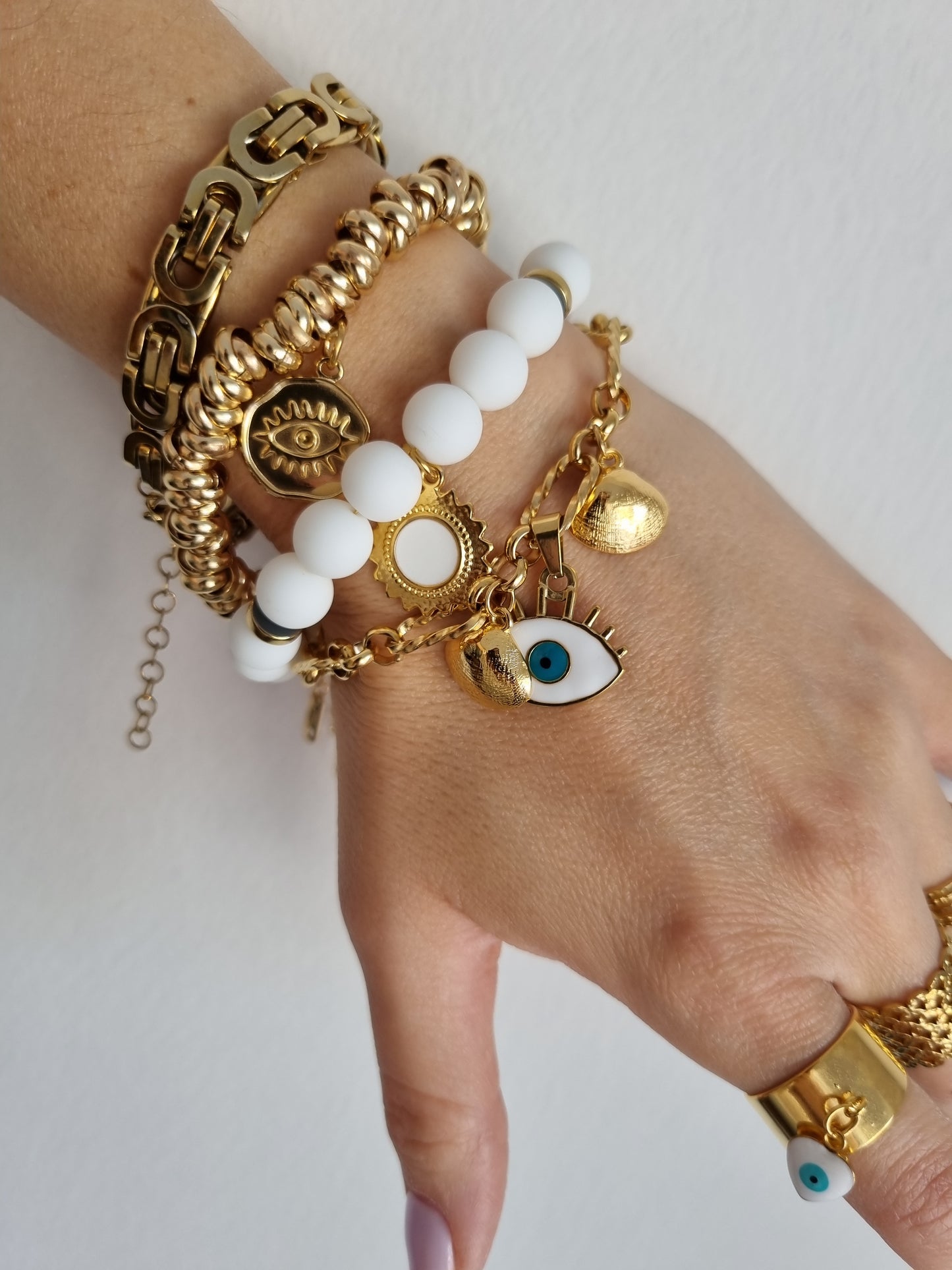 Stainless steel bracelet