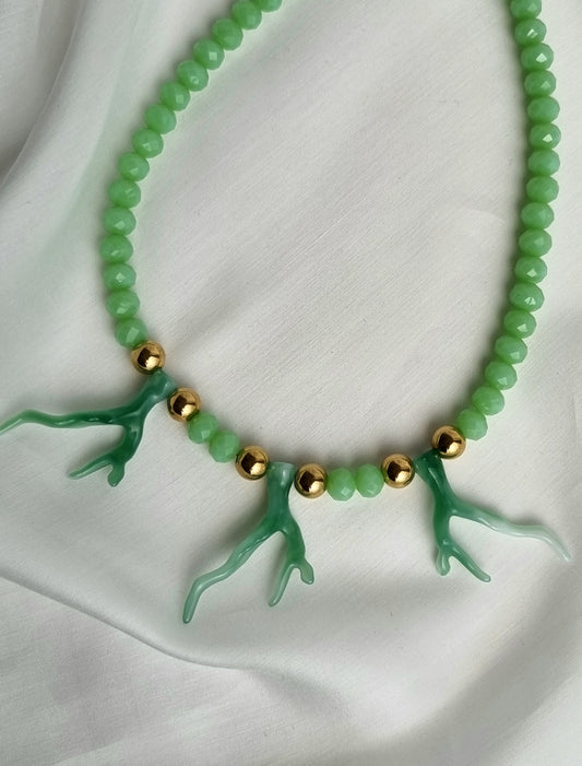 Crystal beads necklace with corals