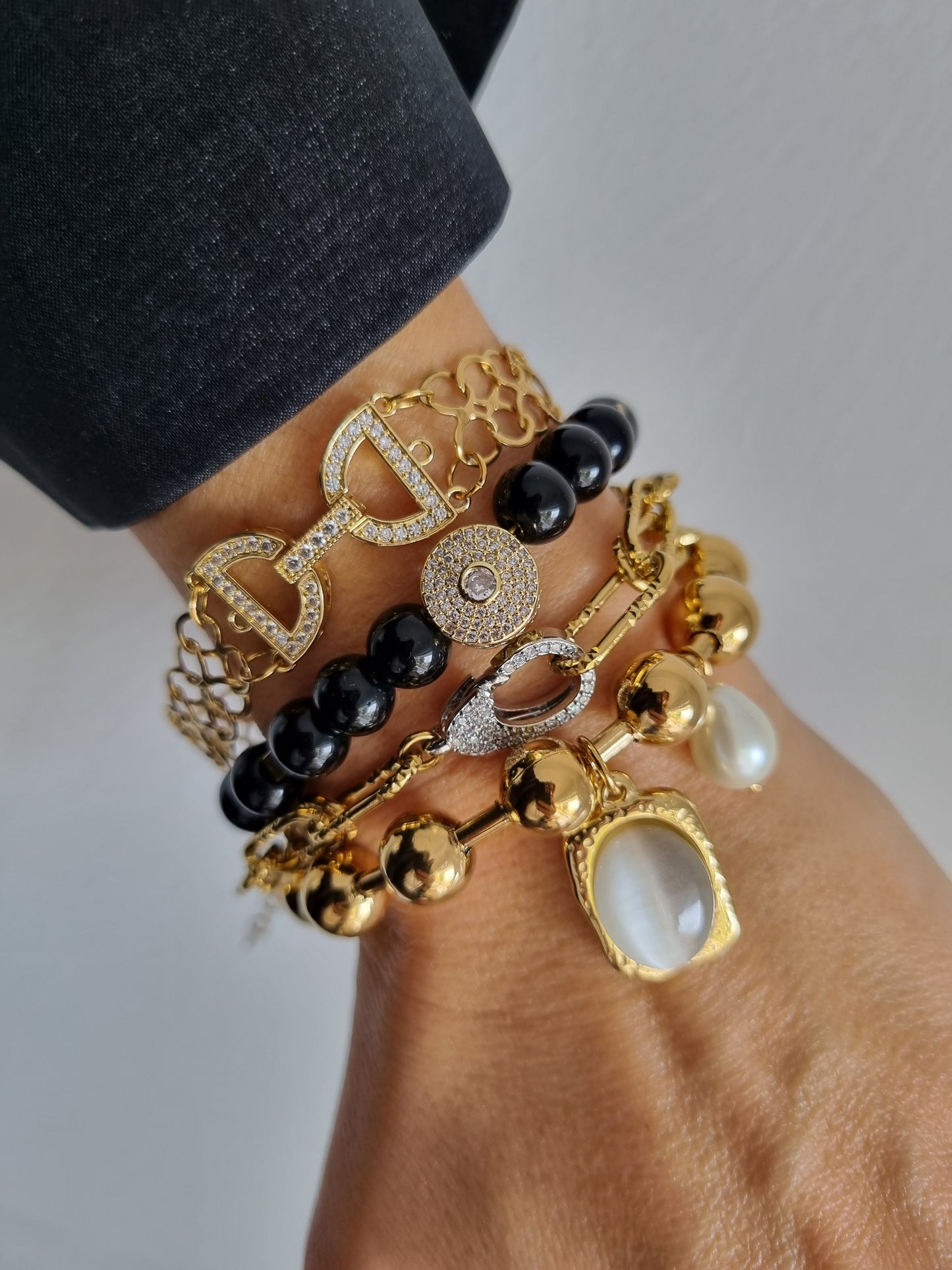 Steel balls bracelet