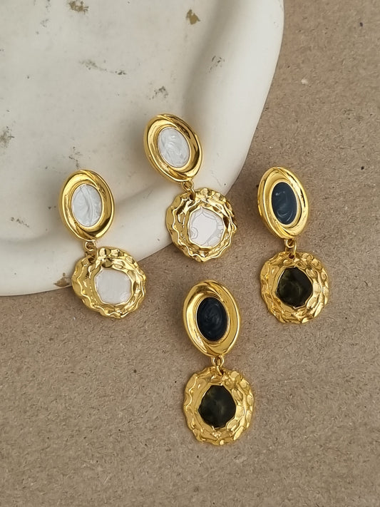 Vintage-like earrings