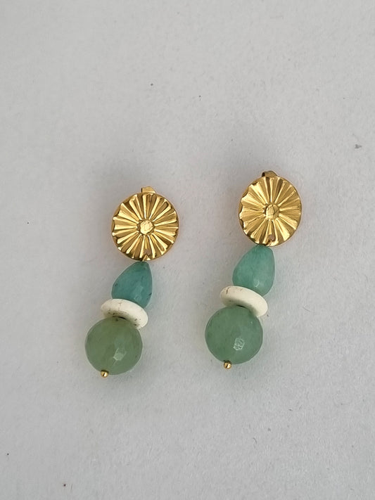 Earrings with semi-precious stones