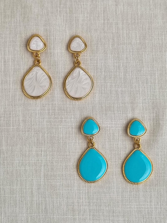 Earrings with enamel