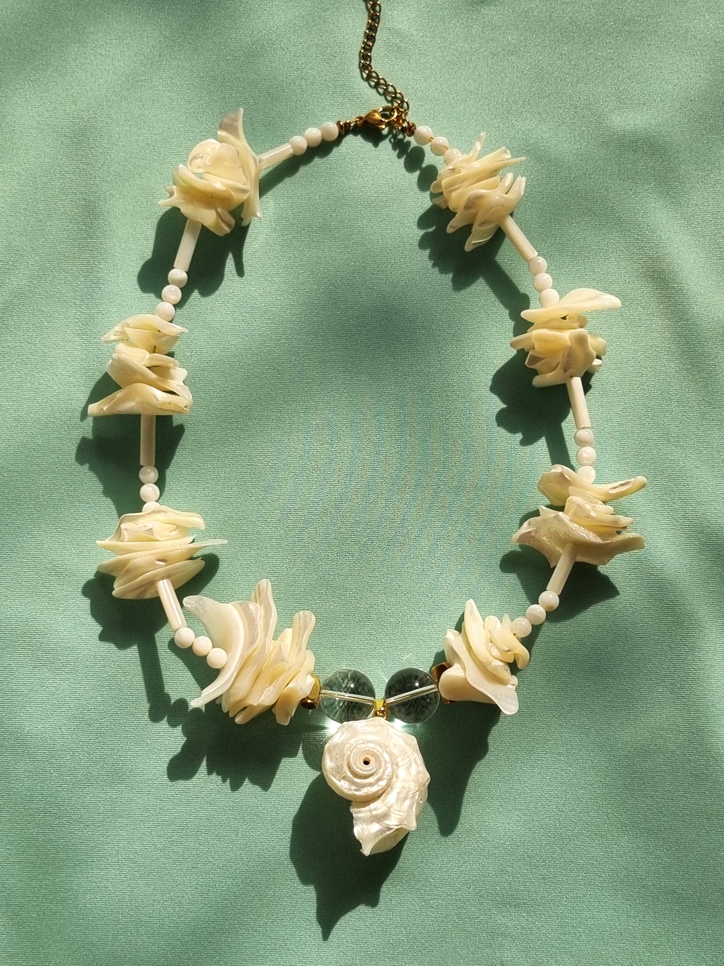 Shells necklace