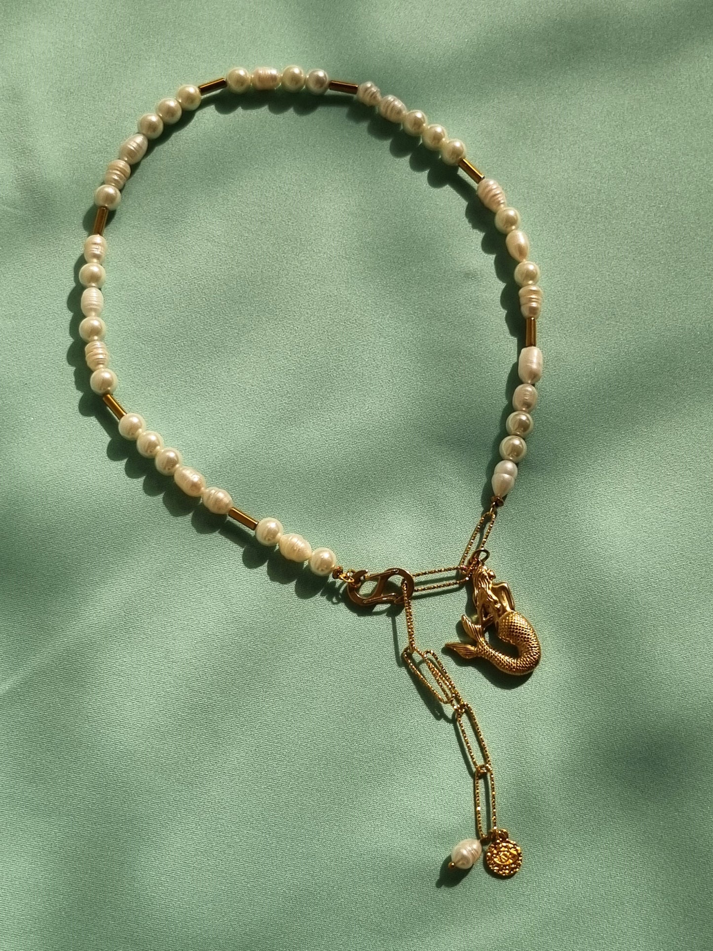 Pearls nd mermaid necklace