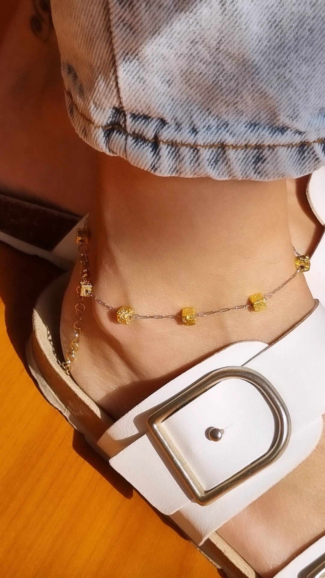 Steel anklet with cubes
