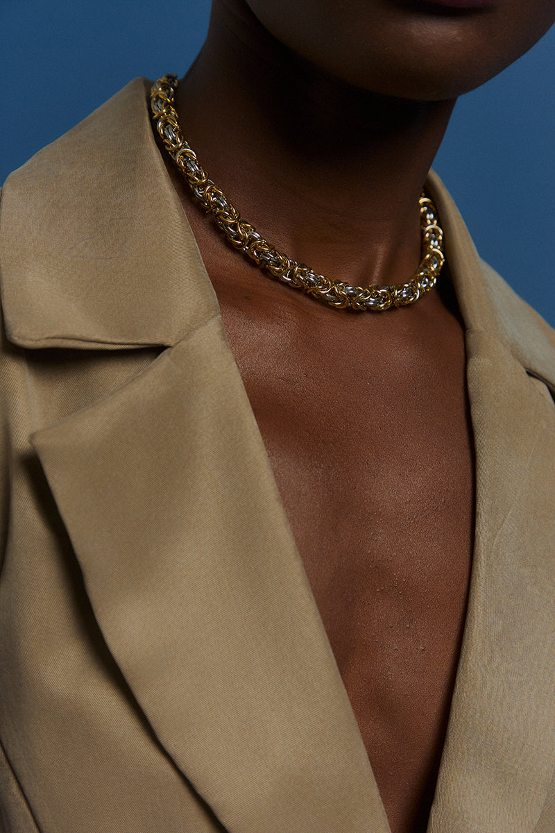 Steel 2 colored chain choker