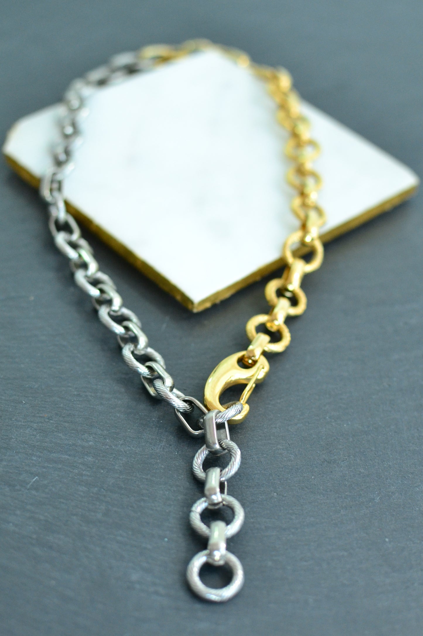 Stainless steel 2 colored necklace