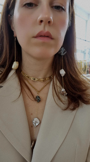 Stainless steel necklace with pearls and earrings set